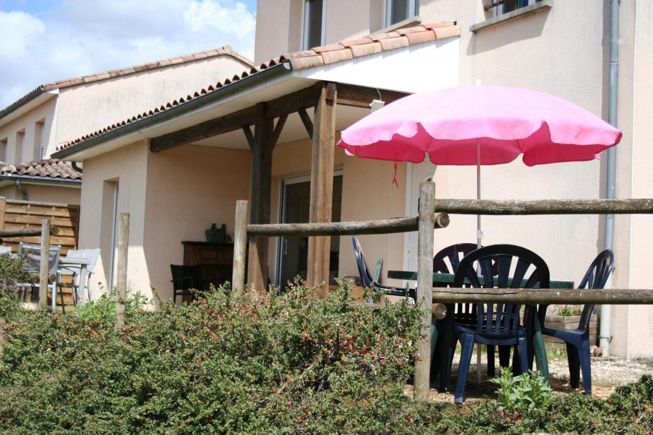 Bonabri Vacances - Chambres D'Hotes Chazelles  Bagian luar foto