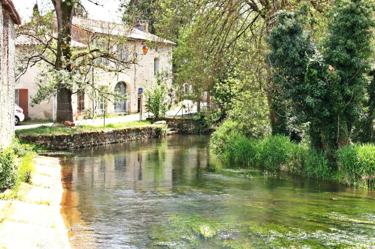 Bonabri Vacances - Chambres D'Hotes Chazelles  Bagian luar foto