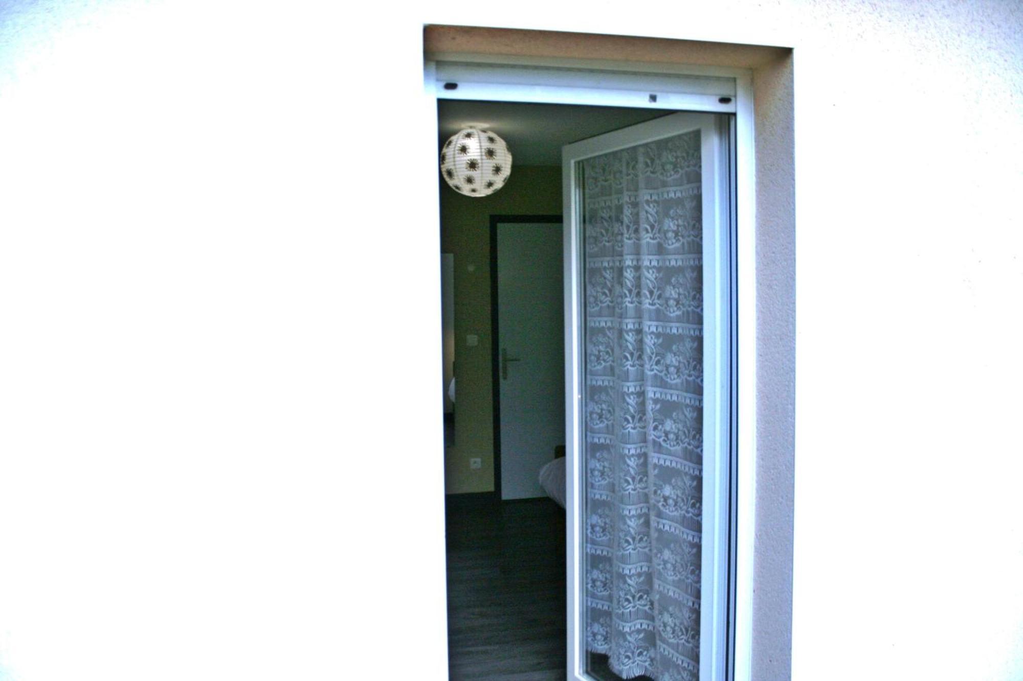 Bonabri Vacances - Chambres D'Hotes Chazelles  Bagian luar foto